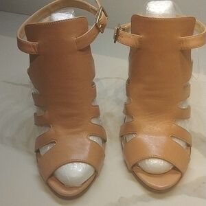 Grigiarancio‎ Heels sz 39 Vero Cuoio cage style heels